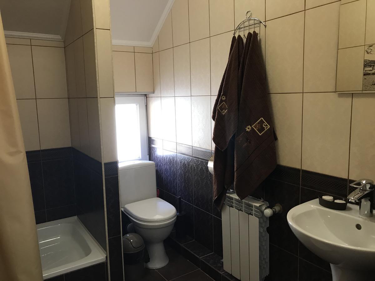 U Maksa Hotel Solochin Exterior photo
