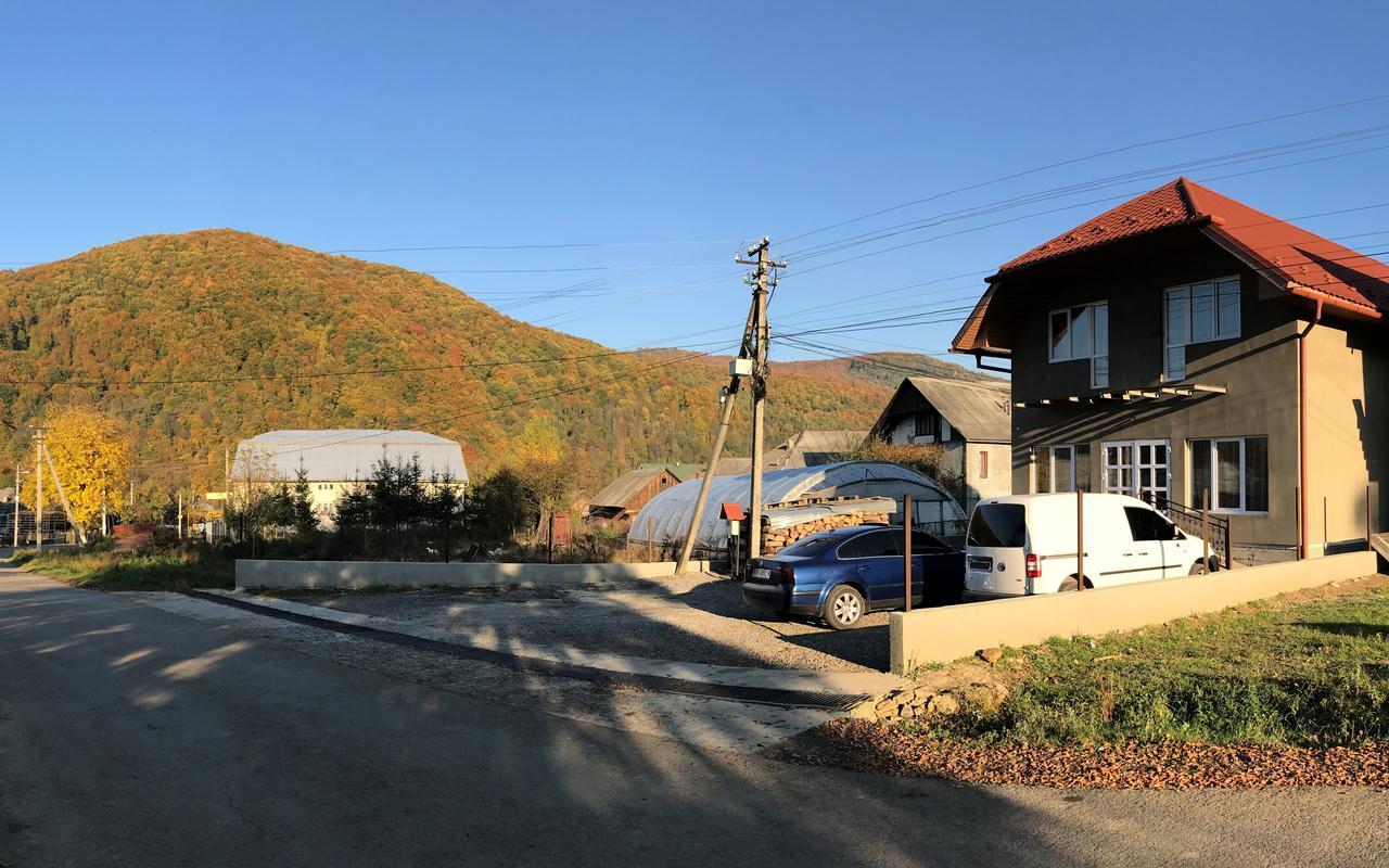 U Maksa Hotel Solochin Exterior photo